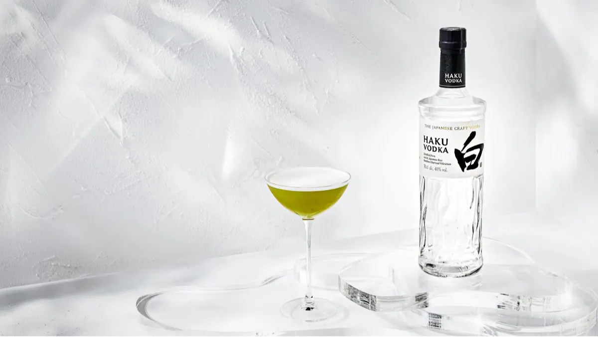 サントリー - サントリー　白　vodka サントリー ジャパニーズ クラフトウォッカ HAKU（白 ハク） 40